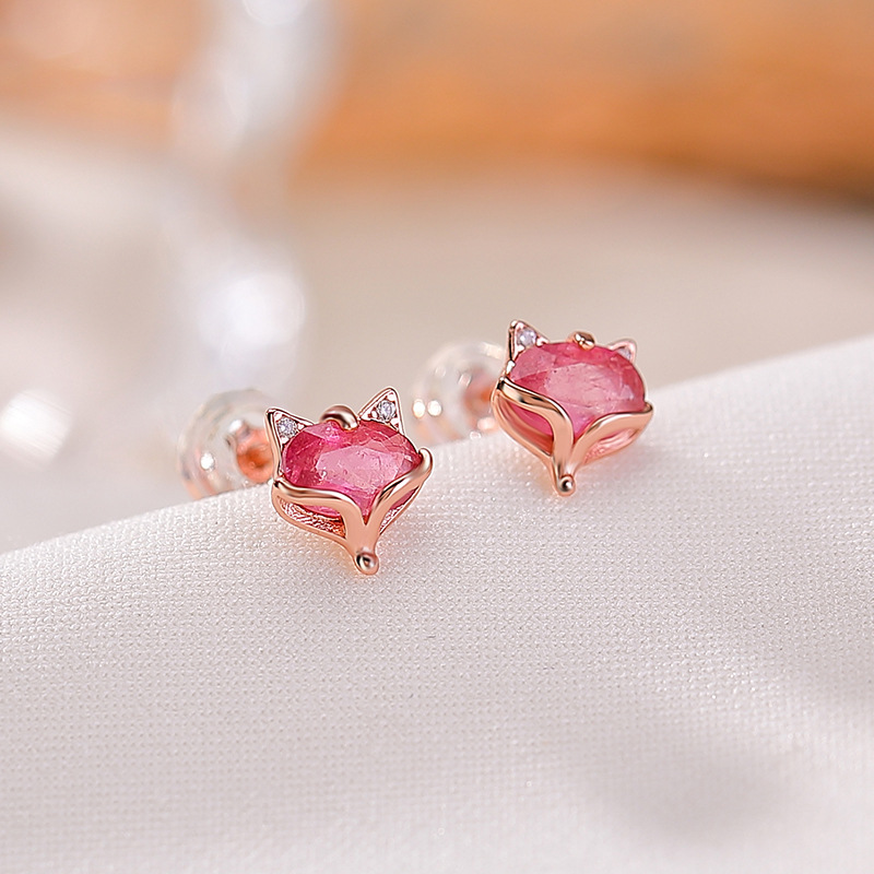 Bông tai bạc S925 mạ vàng hồng đính tourmaline hình cáo phong cách cá tính — Một cặp (màu tourmaline ngẫu nhiên)
