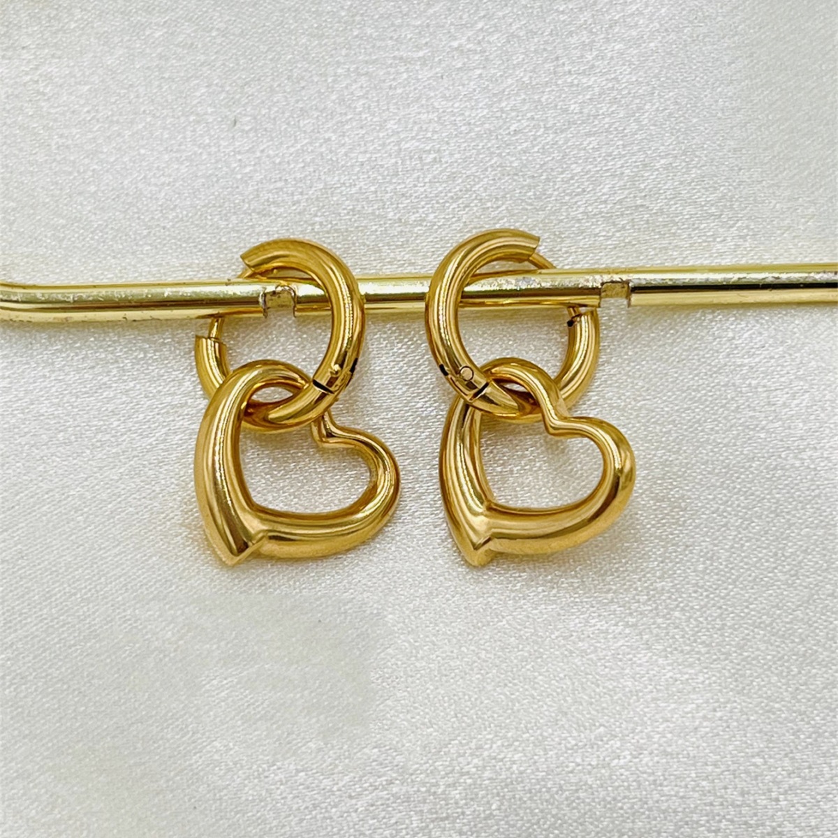 1 Par Casual Estilo Simple Ropa De Calle Geométrico Enchapado Acero Inoxidable 304 Pendientes De Acero Inoxidable display picture 5