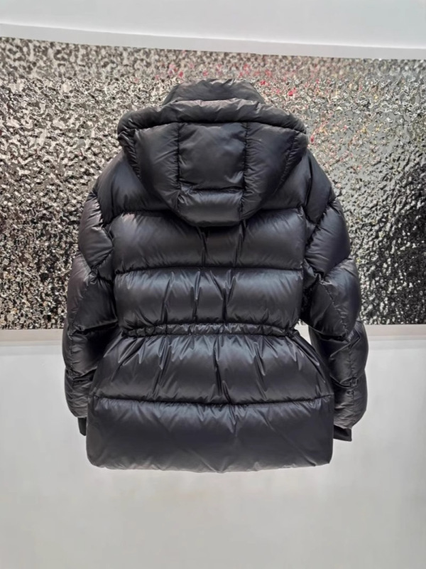 25冬のカップルモデルブラックダイヤモンド極寒ブラックゴールドグースダウンヨーロッパとアメリカのファッションショート厚みのある韓国スタイルのウエストジャケット|undefined