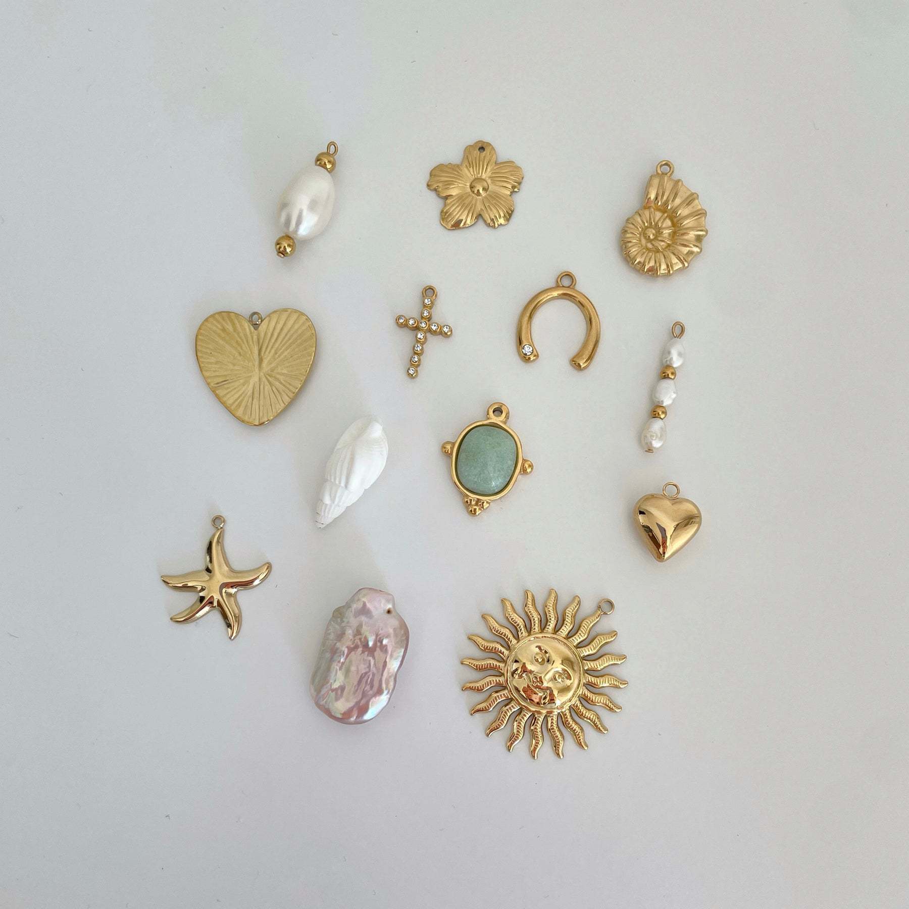 3g Weight 0.03µm Gold Plating Thickness 1 Piece 304 Stainless Steel 18K Gold Plated Sun Starfish Heart Shape Polished Pendant DIY Jewelry Accessories