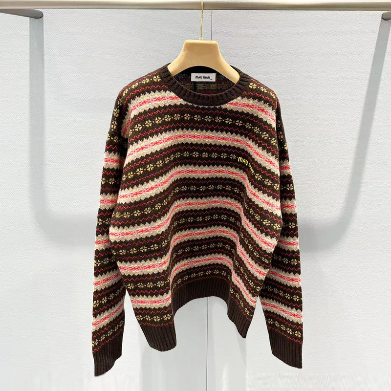Shenzhen Nanyou High-End Women's Clothing 26 Autumn New Casual Loose Striped Color-Blocking Design Knit Sweater Top in Stock
