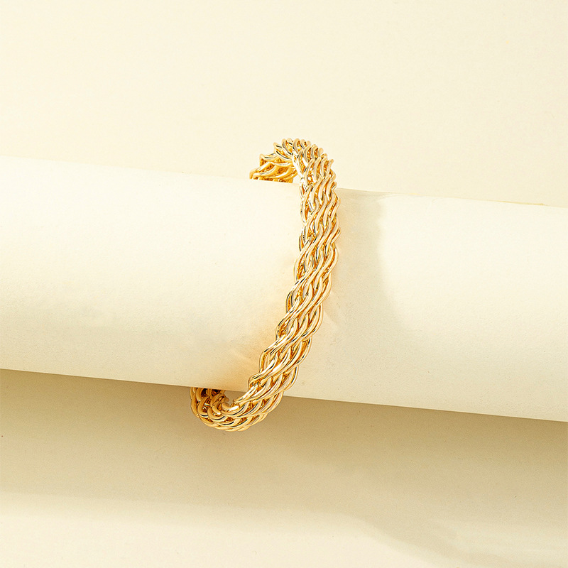 Fashion Twist Alloy Plating Bangle