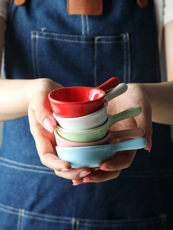 ✅ Creative Ceramic Mini Japanese-Style Sauce Dish for Home Use, Suitable for Salad, Dipping Sauce, Seasoning, Tomato Sauce, Soy Sauce, and Vinegar