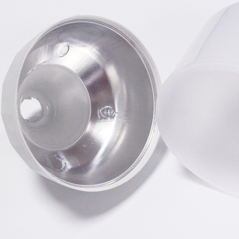 Zhongshan fábrica de aluminio de plástico super brillante lámpara de bombilla de alto brillo iluminación doméstica tornillo roscado esfera led bombilla de ahorro de energía