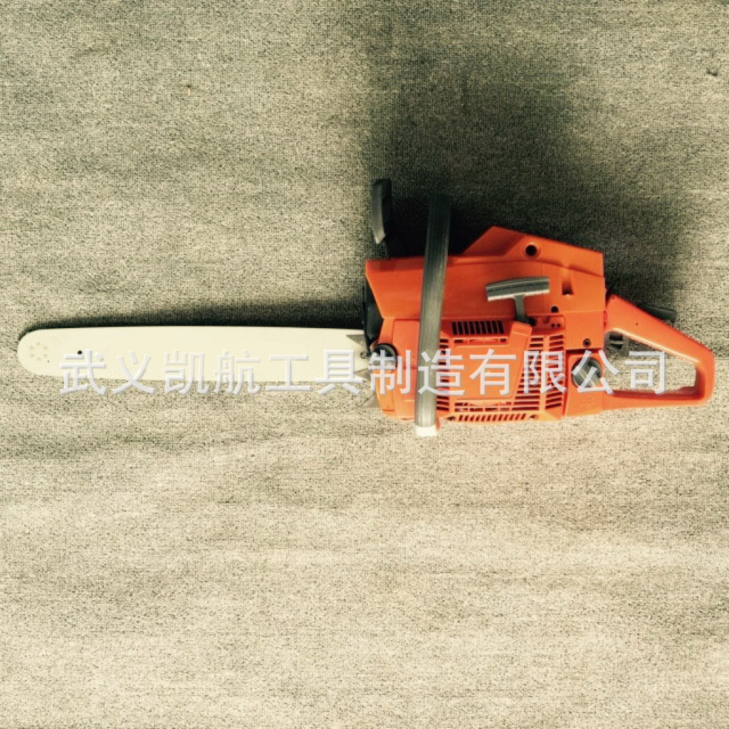 272油锯/汽油锯  72CC大功率伐木锯，高品质油锯 配24寸导板链条