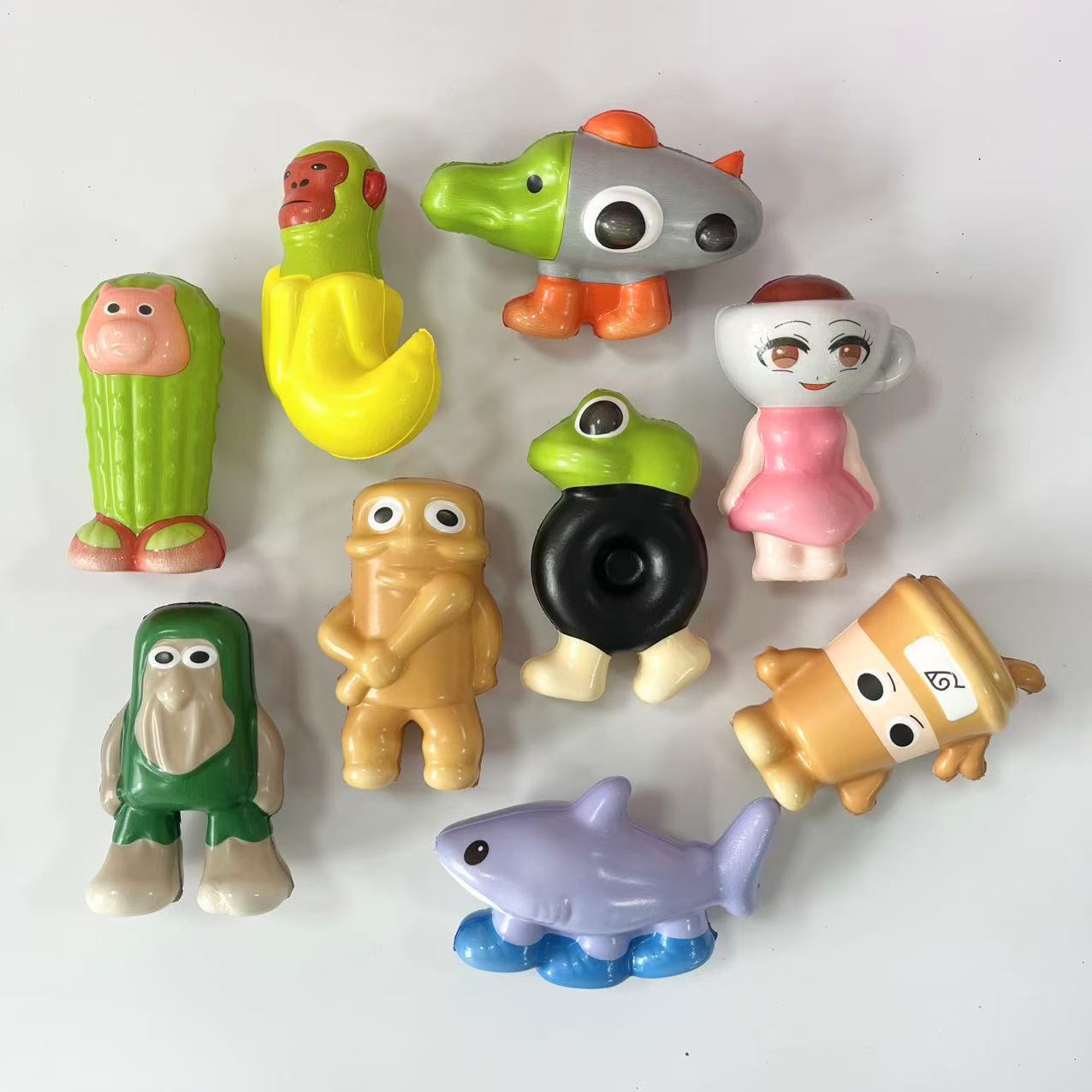 Juguetes de venta caliente transfronterizos, celebridades de Internet, montañas y mares de EE. UU.