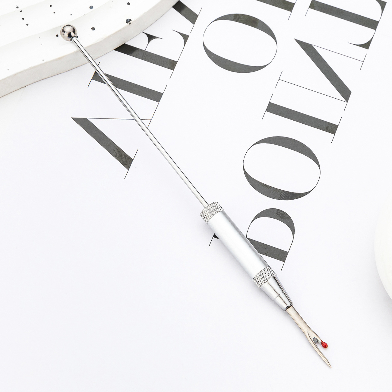 Herramientas auxiliares de desmantelamiento de hilo de ropa de desmantelamiento de hilo, picador de hilo de bordado cruzado, artefacto de desmantelamiento de hilo de cuentas DIY hecha a mano