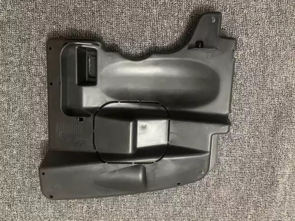 No. 23 fuel tank plate