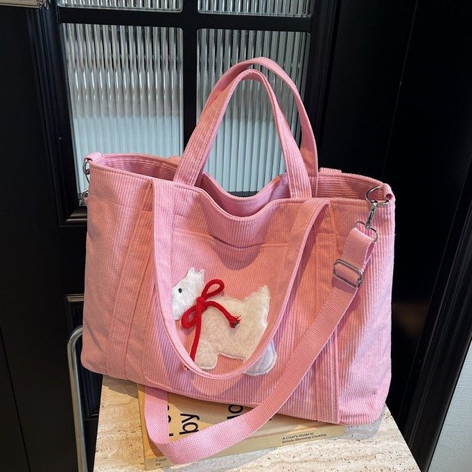 Bolsos de mujer, ilumina tus hermosos momentos