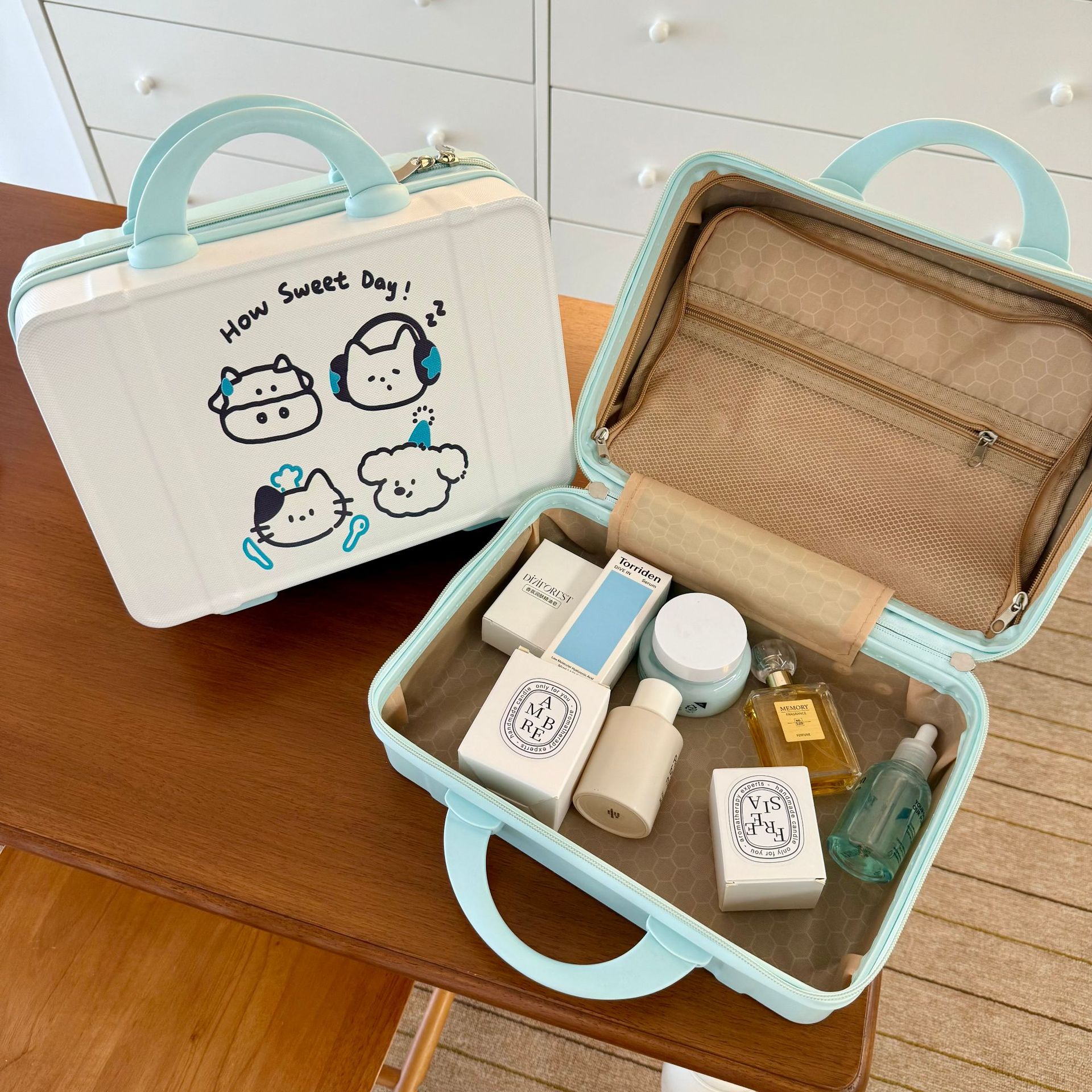 2025 nueva bolsa de maquillaje maleta de viaje de alto valor original maleta portátil de maquillaje de mano encantadora