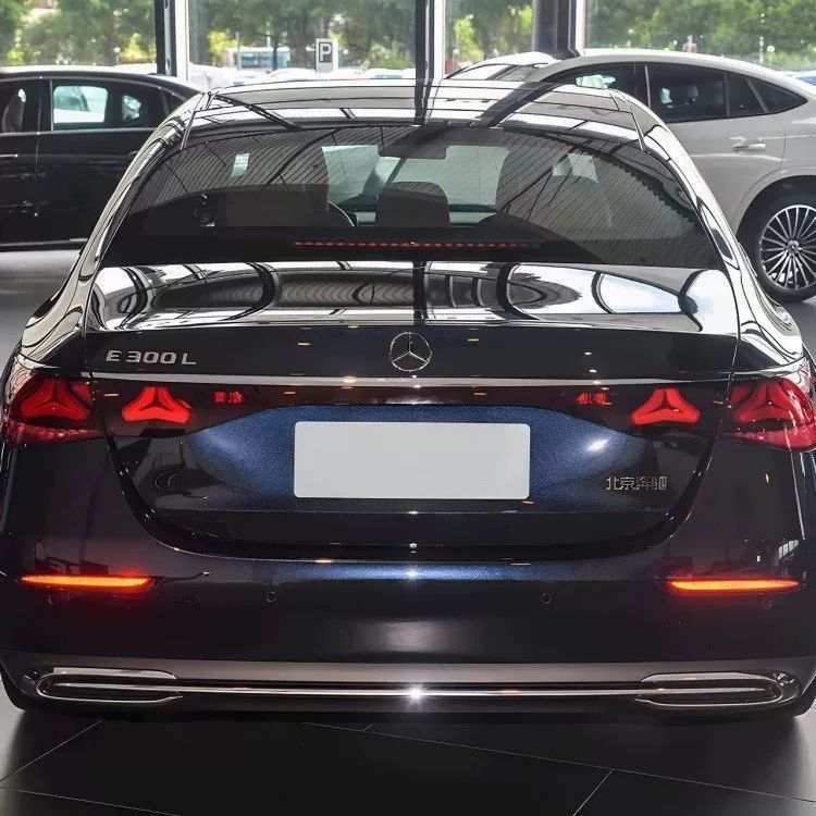 Suitable for both new and old models of Mercedes-Benz C-Class, E-Class, and GLC-Class vehicles; Beijing Mercedes-Benz emblem; Beijing Mercedes-Benz rear tail Chinese lettering sticker