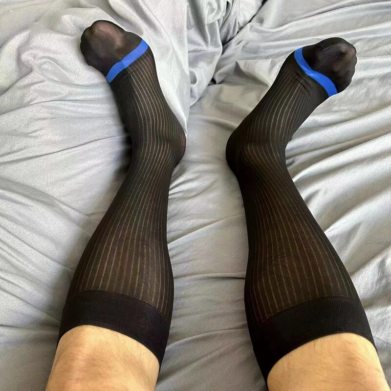 Japanese Formal Silk Stockings with Black and Gold Toe Lines, Nylon Mid-High Fine Striped Men's Style, Wholesale Antibacterial and Breathable Japanese Formal Silk Stockings with Black and Gold Toe Lines, Nylon Mid-High Fine Striped Men's Style, Wholesale Antibacterial and Breathable