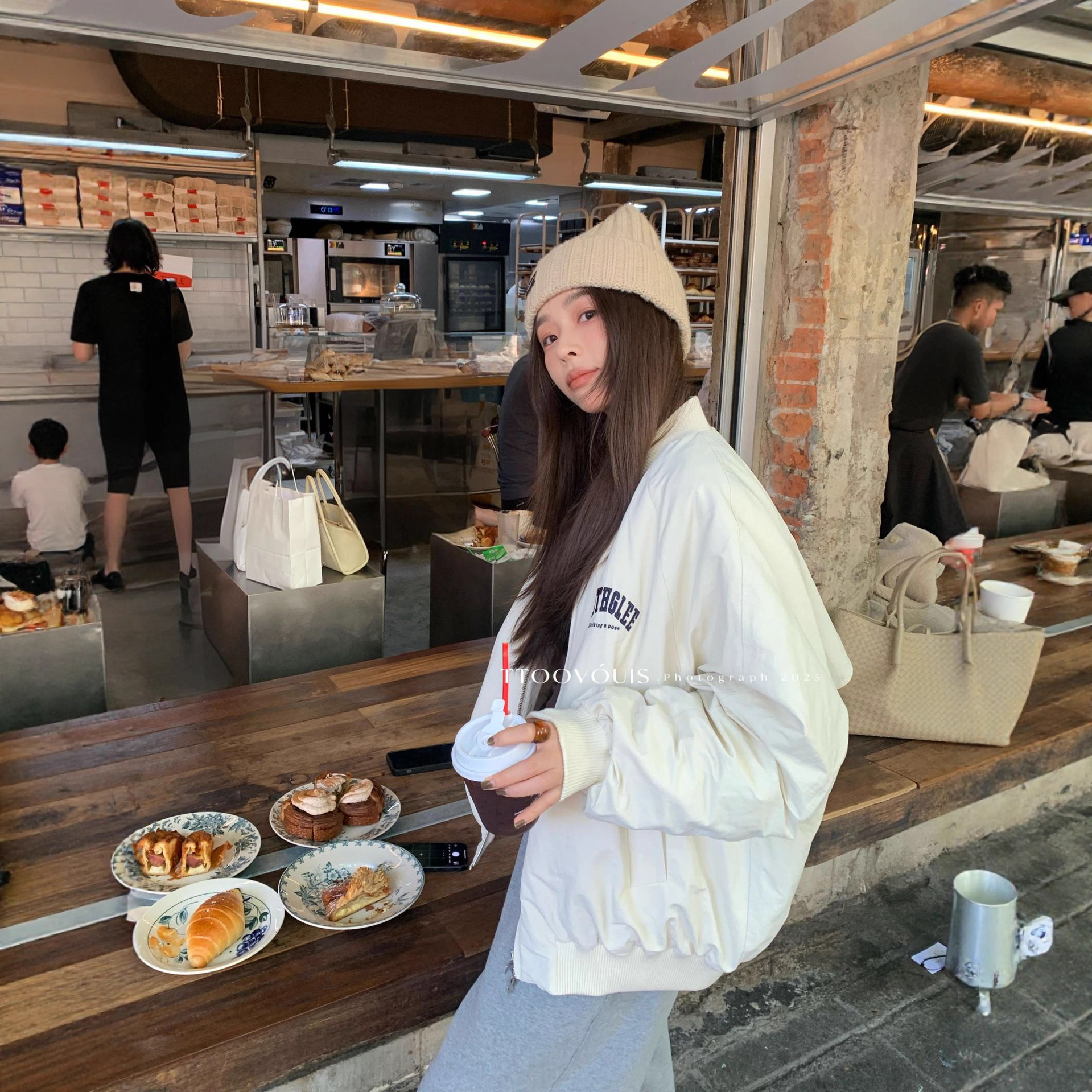 TTOO VOUIS冬季新款2290羽绒夹克外套棒球领长袖白鸭绒羽绒服女