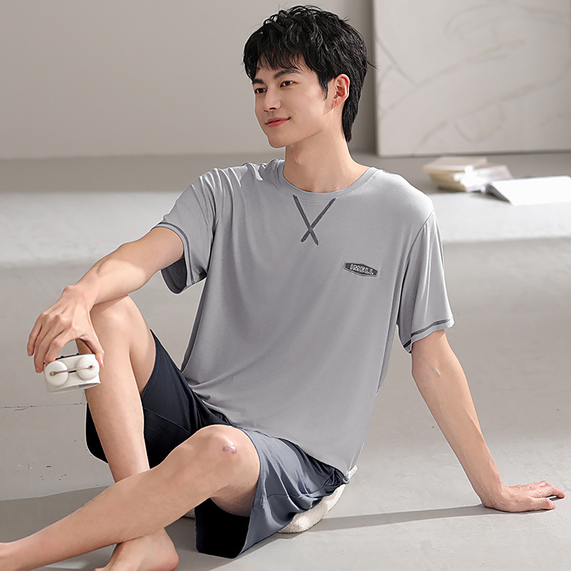 Pijamas de hombre modales, pantalones cortos de mangas cortas de verano, ropa delgada para el hogar juvenil, 2025 nuevo conjunto