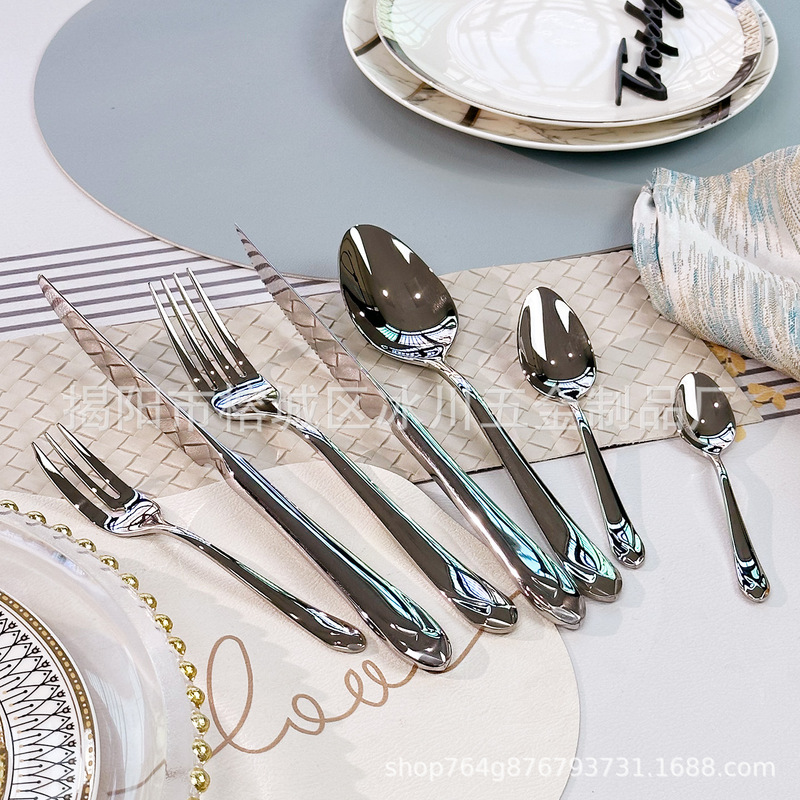 Royal Diamond Western-Style Knife, Fork, and Spoon Set for High-End Hotels, Steak Knives and Forks, Dessert Restaurant Coffee Spoons and Forks Royal Diamond Western-Style Knife, Fork, and Spoon Set for High-End Hotels, Steak Knives and Forks, Dessert Restaurant Coffee Spoons and Forks