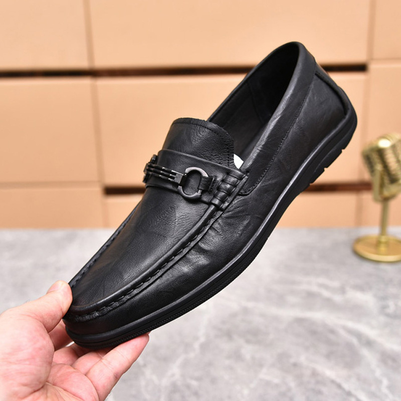 Primera capa de piel de vaca zapatos de cuero de los hombres de superficie suave de conducción zapatos casuales patrón de agarre de la mano slip-on zapatos de guisantes zapatos papá