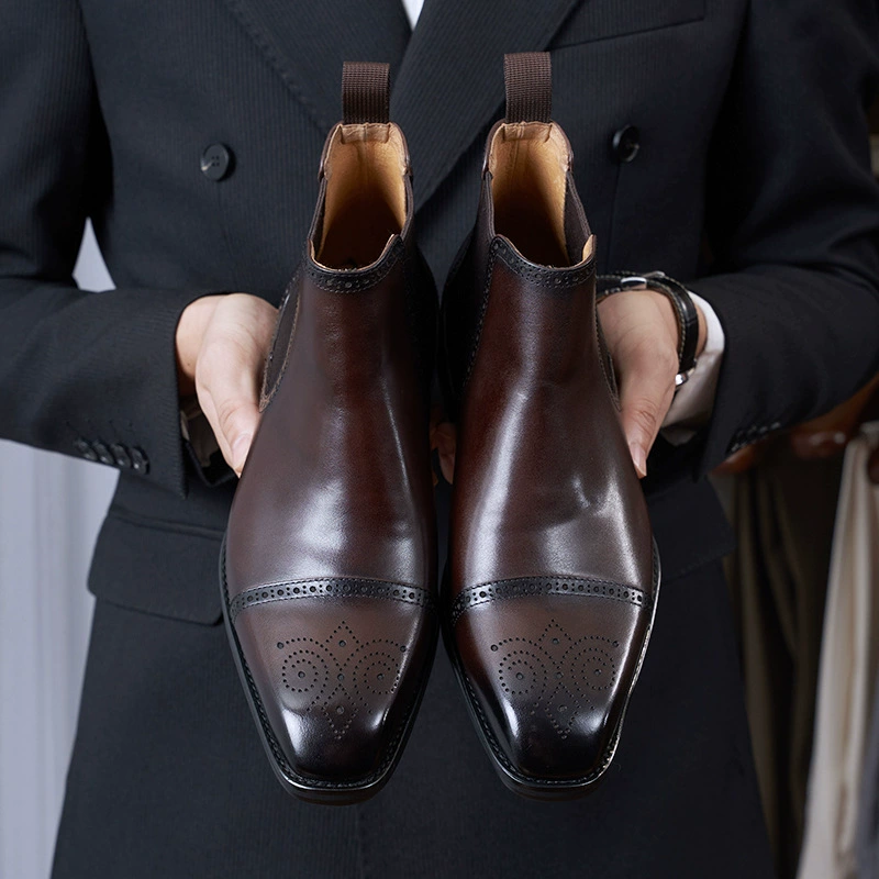 Осенне-зимние резные трехсоставные ботинки челси, высокие кожаные ботинки первого слоя из воловьей кожи с круглым носком, короткие британские ботинки без шнуровки.