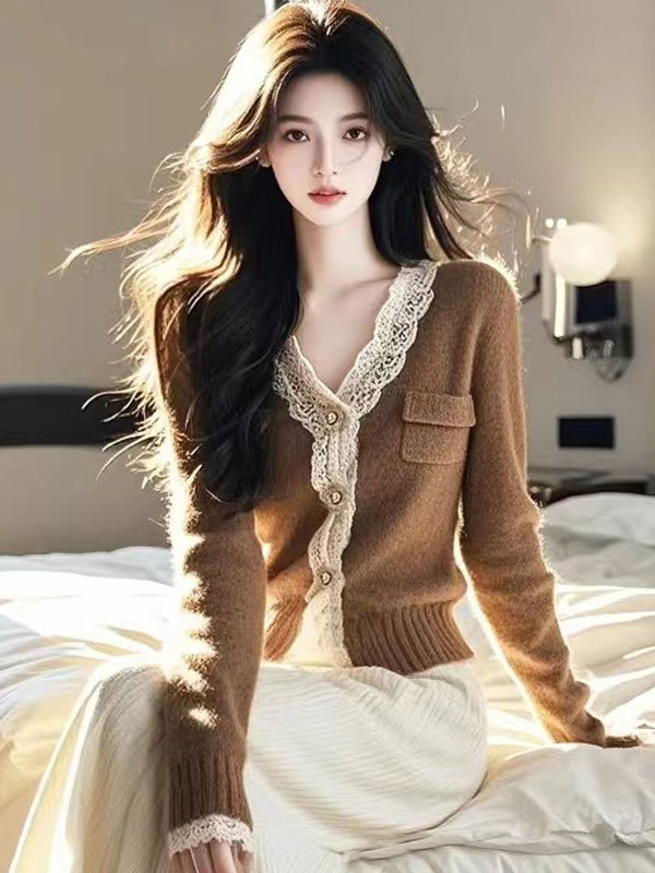 秋季穿搭高级感漂亮女装盐系轻熟风小众设计咖色针织上衣裤子套装|undefined