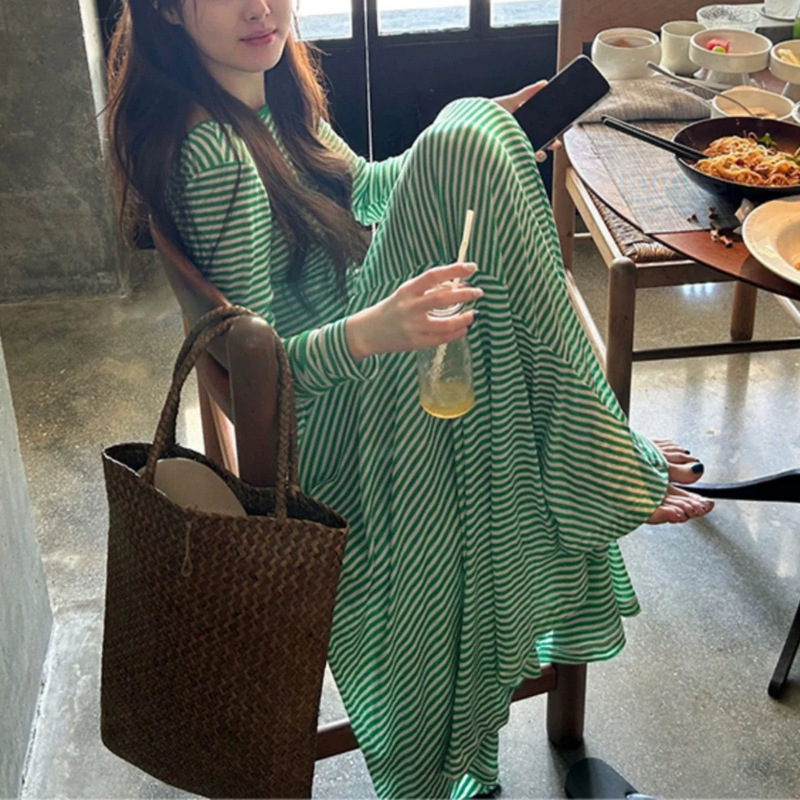 American Sexy Style Stripesd Backless Long Dress 2025 Early Spring New Popular Fashionable Pure Lust Elegant Long Dress