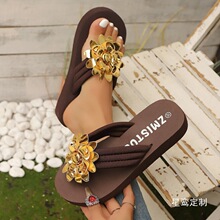 Ůʿ�ļ�����Ьֺ�r�д�a�¿�ƽ�ךW��2025�A�^����A������ЬŮ