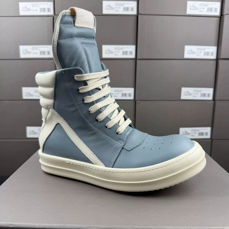 In-Stock European Winter Men's and Women's Sports Shoes, High-Top Sneakers, Thick-Soled Inverted Triangle Casual Ankle Boots, Trendy Foreign Trade Fashion In-Stock European Winter Men's and Women's Sports Shoes, High-Top Sneakers, Thick-Soled Inverted Triangle Casual Ankle Boots, Trendy Foreign Trade Fashion