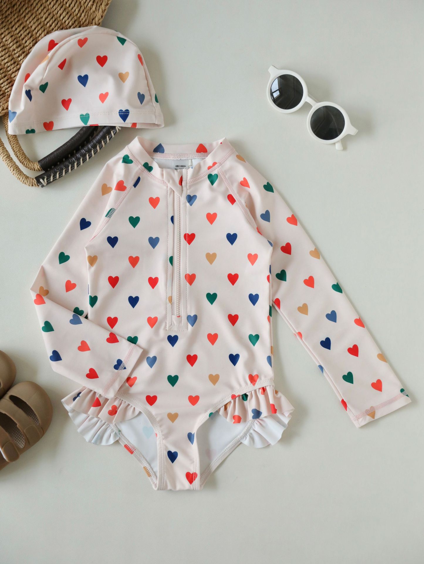 [pre-sale] girls' one-piece colorful hearts