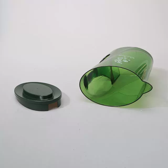 Plastic hot and cold capacious teapot for home use, 2 volume