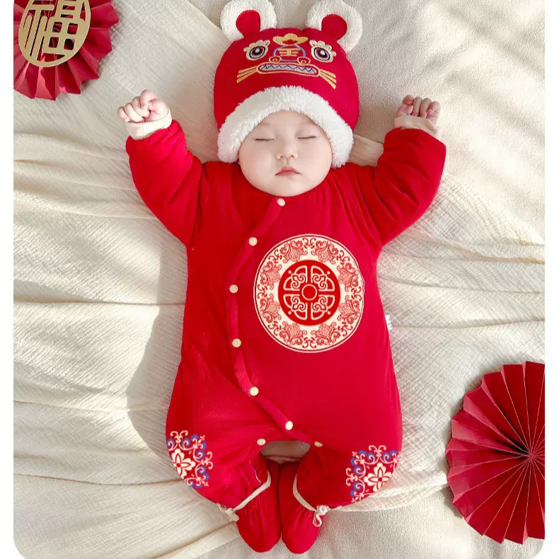 新生婴儿秋冬新款大红色过年喜庆厚连体棉衣宝宝满月拜年哈衣爬服