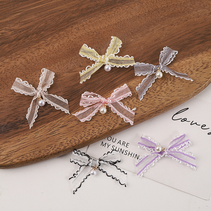Cute wavy hair accessory with bow pearl