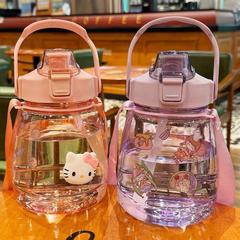 食品グレードの大容量ストロー、大きなお腹のプラスチック製ウォーターカップ、見栄えの良いストラップ、アウトドア旅行、仕事、スポーツ、高温耐性