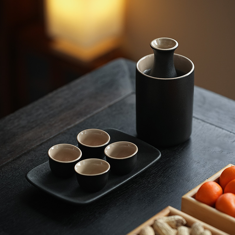 High-End Sake Cup Set, Ceramic Winter Household Liquor Cups, Small Wine Cups, Wine Divider, Shochu Warmer