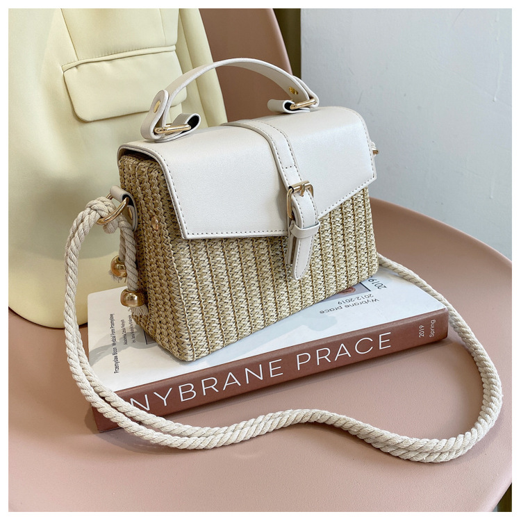 Korean Mini Casual Contrast Color Messenger Box Handbag Wholesale Nihaojewelry display picture 46