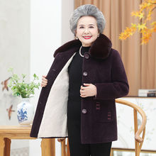 老年女装冬季金貂绒加绒加厚款保暖外套中长款60岁70岁奶奶装上衣