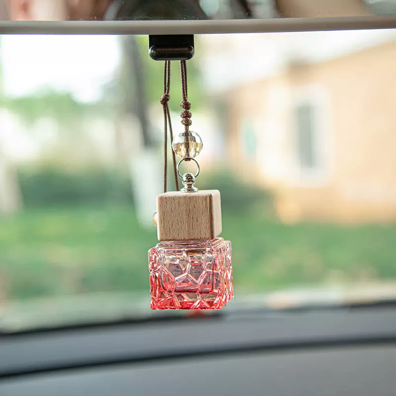 水晶珠螺丝彩色水立方瓶空瓶10ML香水薰精油车载室内香薰瓶 王聪