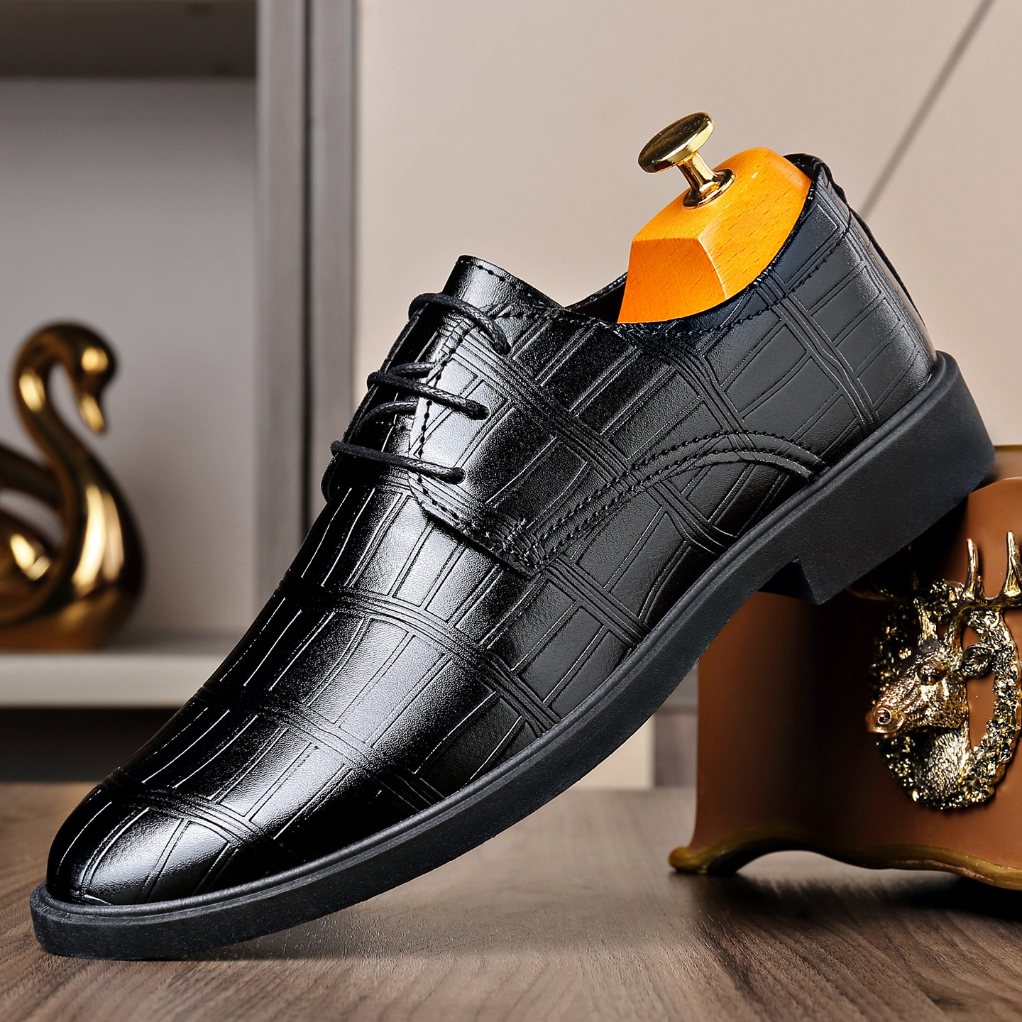Primavera y otoño británicos lazos de negocios zapatos de cuero para hombres zapatos al por mayor zapatos casuales zapatos de cuero para hombres