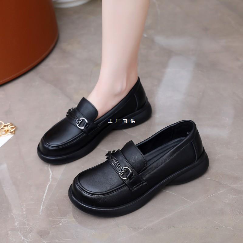 Flat Shallow-Mouthed Spring and Autumn Single Shoes for Mothers, Leather Shoes, 2026 Model, Flat-Soled, Soft-Soled, Black Work Shoes for Middle-Aged Women