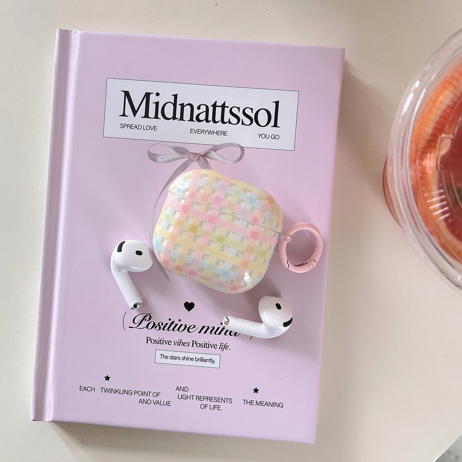 El patrón de cuadros de dopamina de color se aplica a la funda para auriculares AirpodsPro2 nueva generación 3/4 pequeña y fresca airpod1/2 femenina