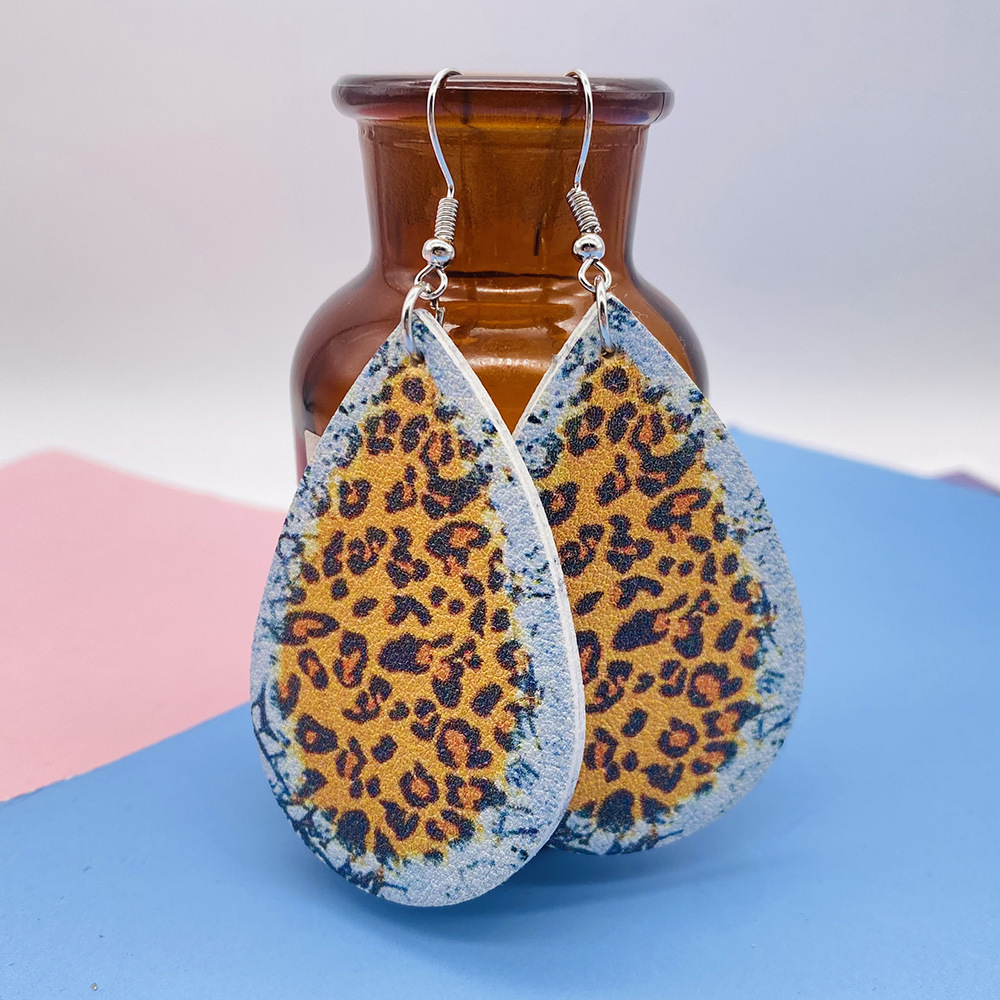 Mode Wassertropfen Leopard Pu-leder Frau Ohrringe 1 Paar display picture 4