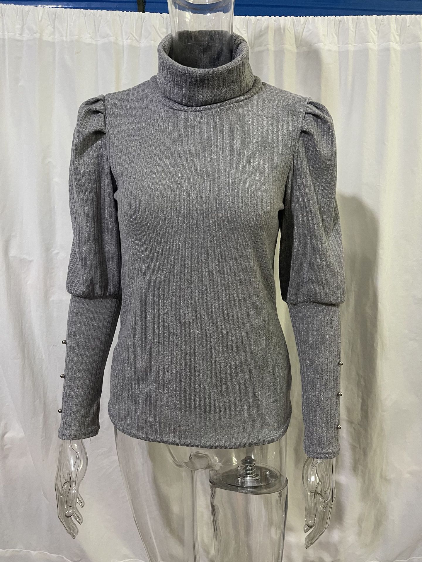 Pullover Image 3