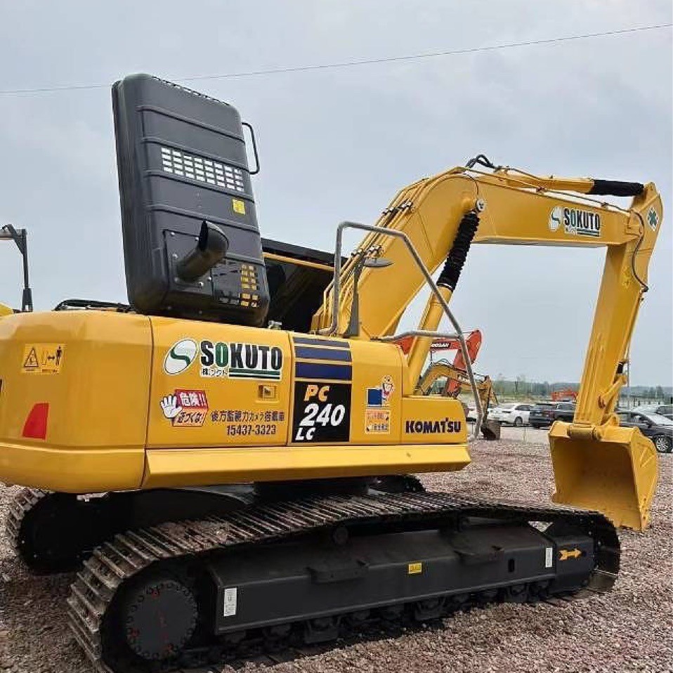 Exportaciones nacionales en el extranjero línea especial de segunda mano Komatsu240 excavadora 200 205 215 220 máquina especial