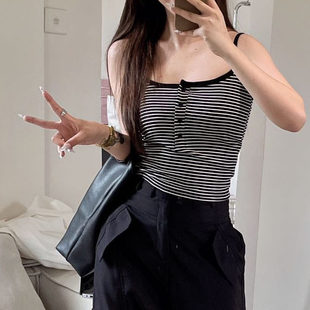 Tank top, short top with cups, bra top