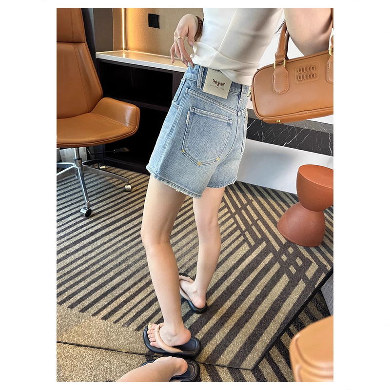 Ultimate Pants Style! High-Waisted Wide-Leg Denim Shorts for Women, 2026 Summer New A-Line Loose Slimming Hot Pants