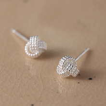 925���y����ë������Ů���sС���OӋ��ͨ�ڰٴ�����Y���E8890