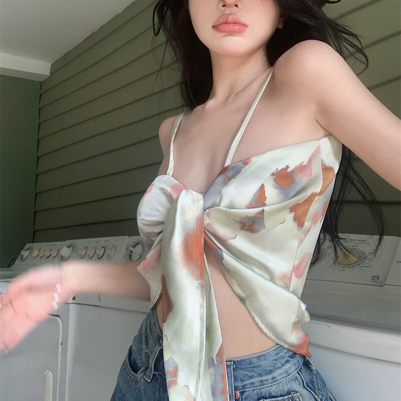 Sweet hot girl triangle scarf outer wear tie-dyed small camisole women's seaside French design jazz short top