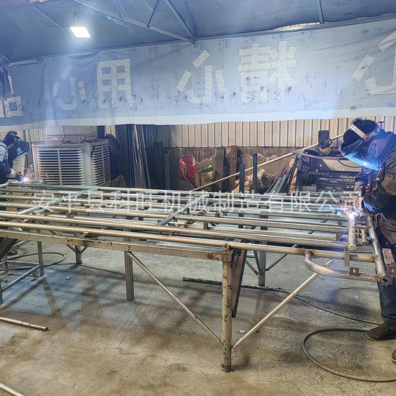 Cerca de caballo de tubo galvanizado, cerca de ganado de caballo, procesamiento de soldadura, fácil de mover, fácil de instalar, cerca de caballo de ganado, ovejas y caballos