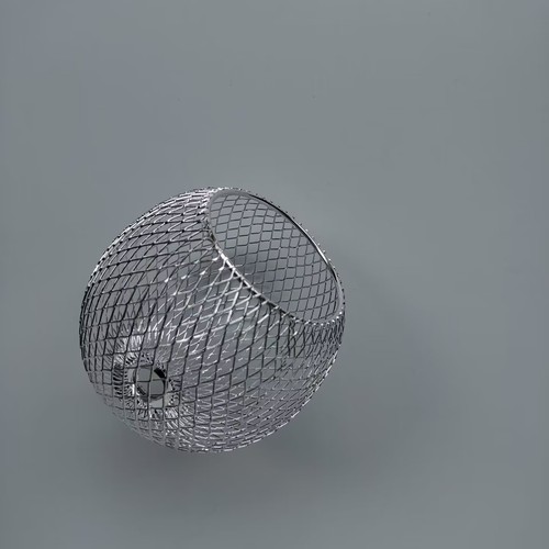Wholesale supply of 75 yuan ball dining chandelier lampshade craft hand-woven open iron wire decorative lampshade fast delivery