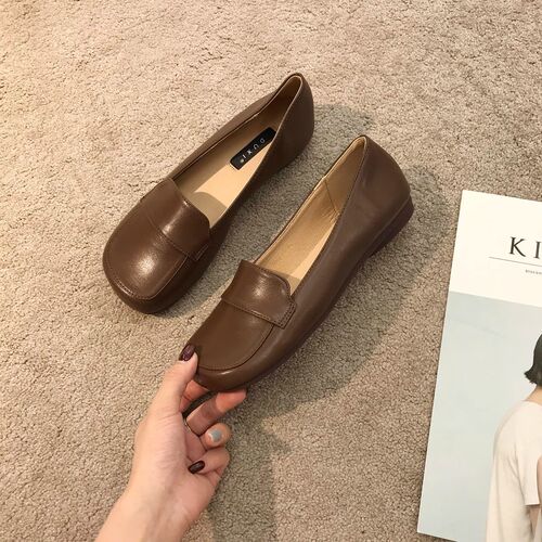 Retro round head soft leather small leather leather shoes women's new fairy gentle flat loafer shoes evening wind fat shoes single-layer shoes