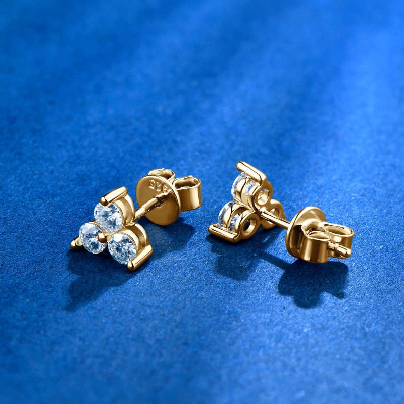 Daily Occasion 925 Sterling Silver Material 1 Pair 925 Sterling Silver Moissanite Flower Ear Studs