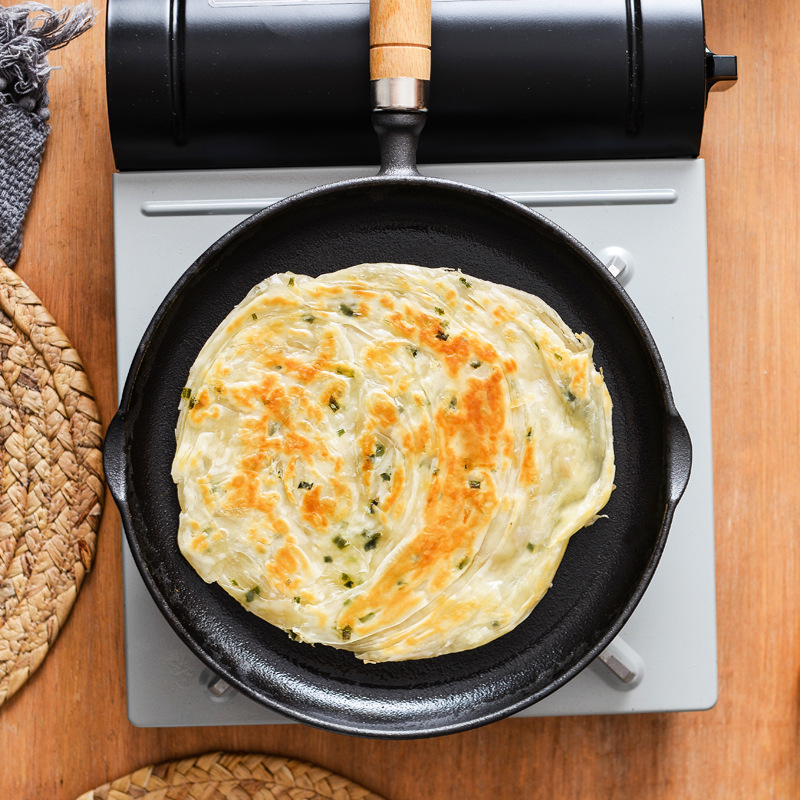 Pequeña Felicidad de hierro fundido sin recubrimiento hogar pan engrosado panqueque pan panqueque fruta pastel de mano hogar sartén