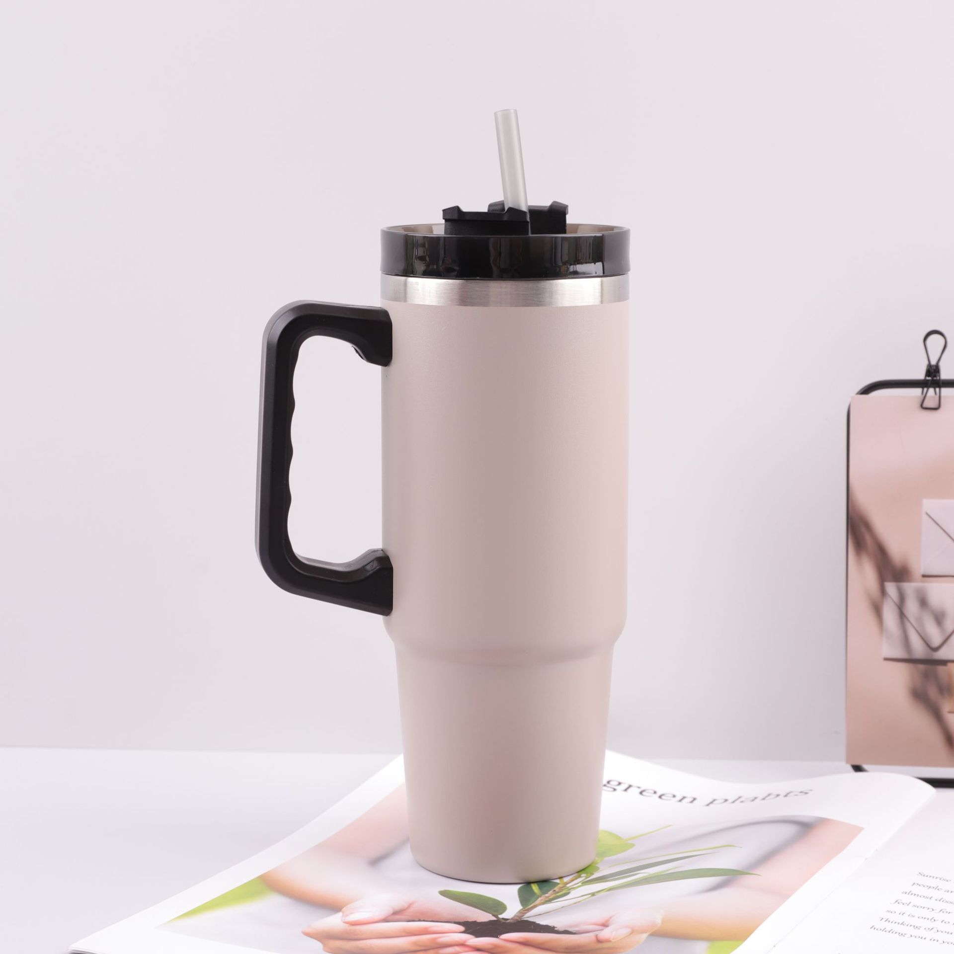 Transfronterizos 30oz mango taza de automóvil de acero inoxidable taza de aislamiento de alta capacidad taza de automóvil portátil al aire libre